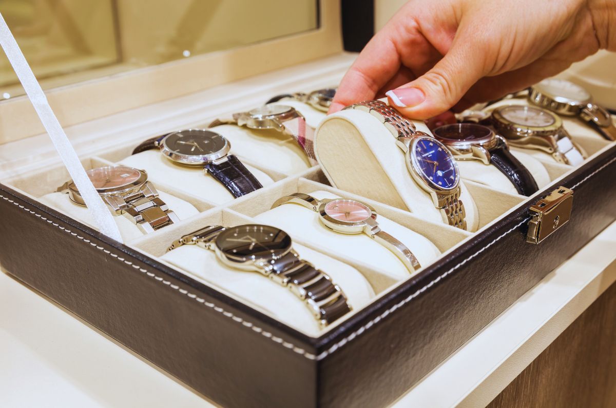 Écrin De Présentation Chopard – Boîte à Montre Luxe – Cuir Bleu Marine – 1 Place