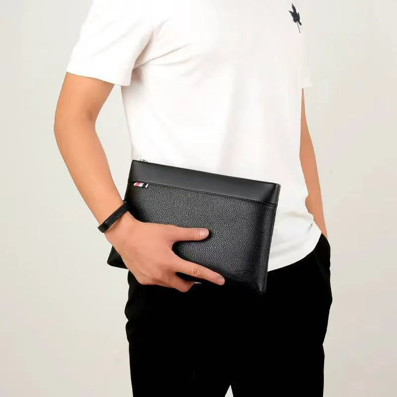 Pochette Homme Business Noire – Effet Grainé, Zippée avec Dragonne L'artisan Cuir
