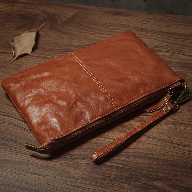 Pochette Cuir Homme Cognac – Cuir Froissé Vintage, Zippée avec Dragonne L'artisan Cuir