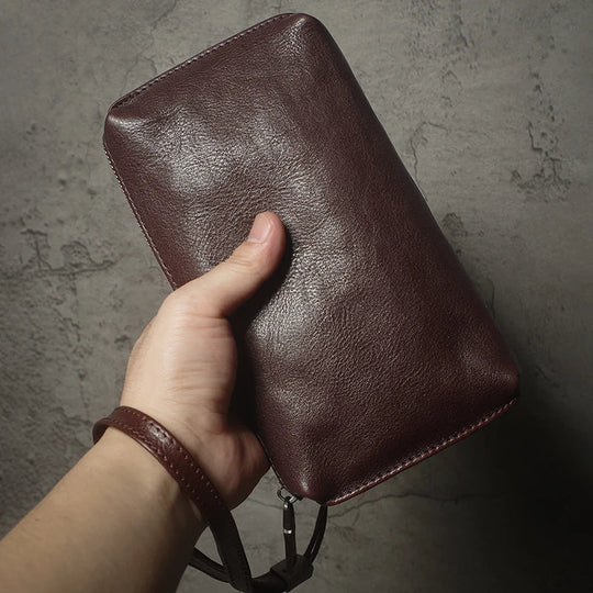 Pochette Cuir Homme Souple Marron Chocolat – Vintage, Zippée avec Dragonne L'artisan Cuir