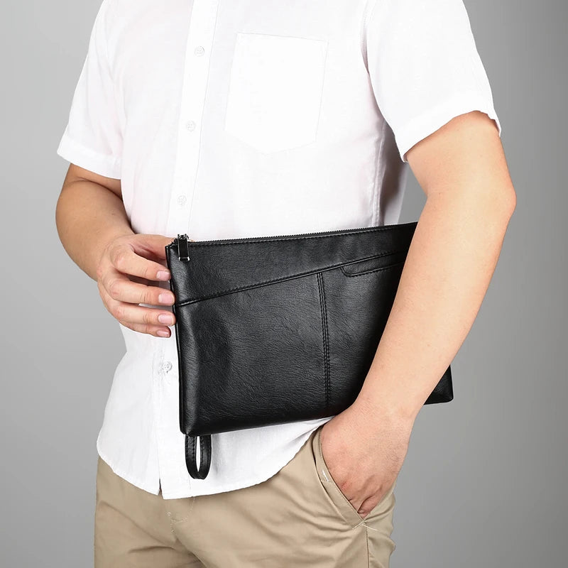 Pochette Cuir Homme Noire Souple – Poche Téléphone Extérieure, Zippée avec Dragonne L'artisan Cuir
